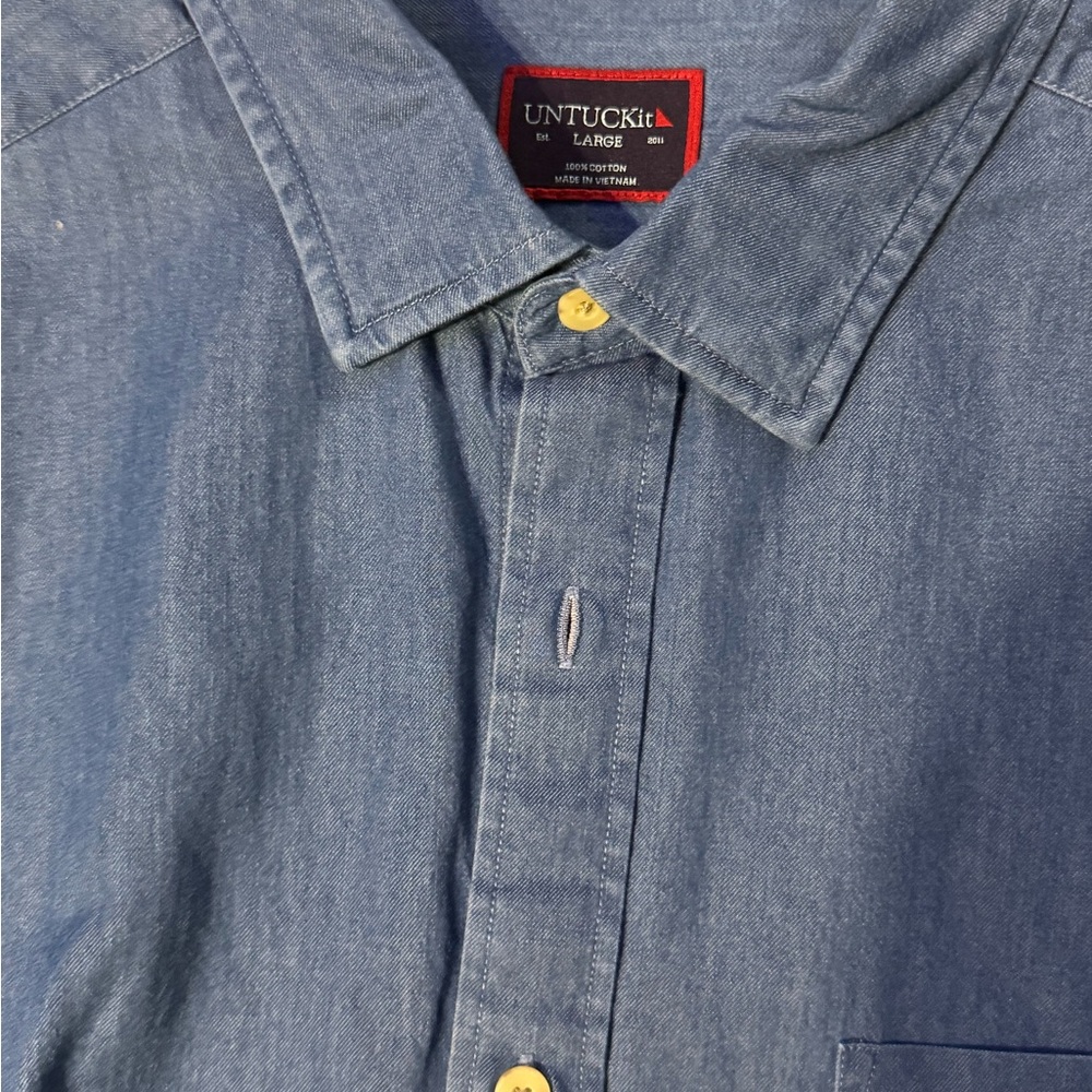 UNTUCKit Blue Casual Button Down Shirt